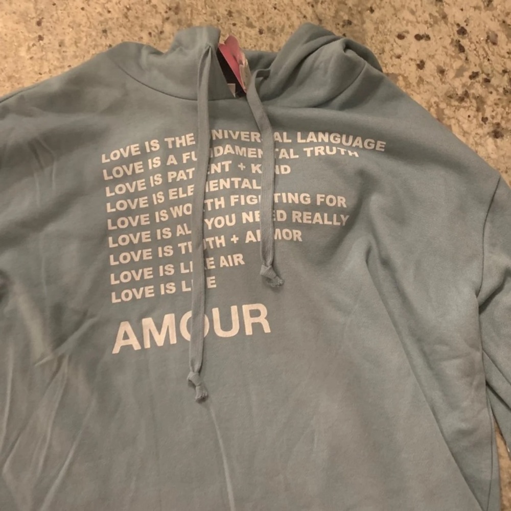 cropped hoodie